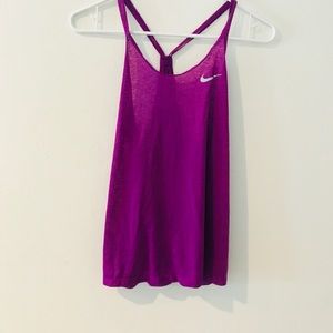 NWOT Nike workout top